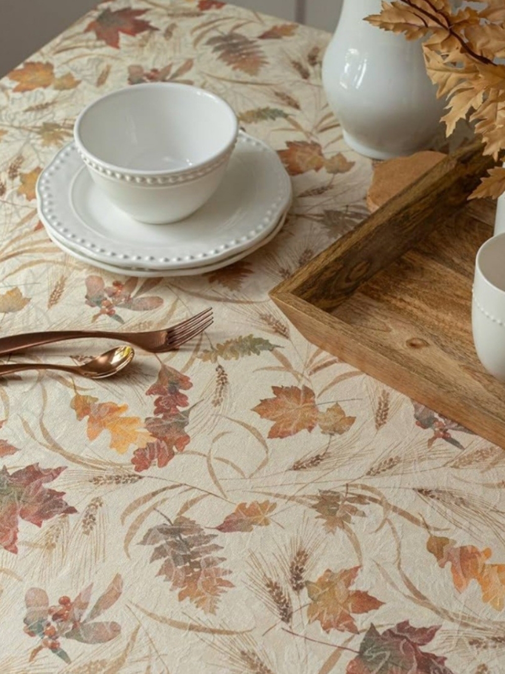 Benson Mills Jacquard Nature's Leaves Printed Fabric Tablecloth 60x84"